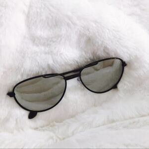 Hunter Black Mirrored Aviator Sunglasses